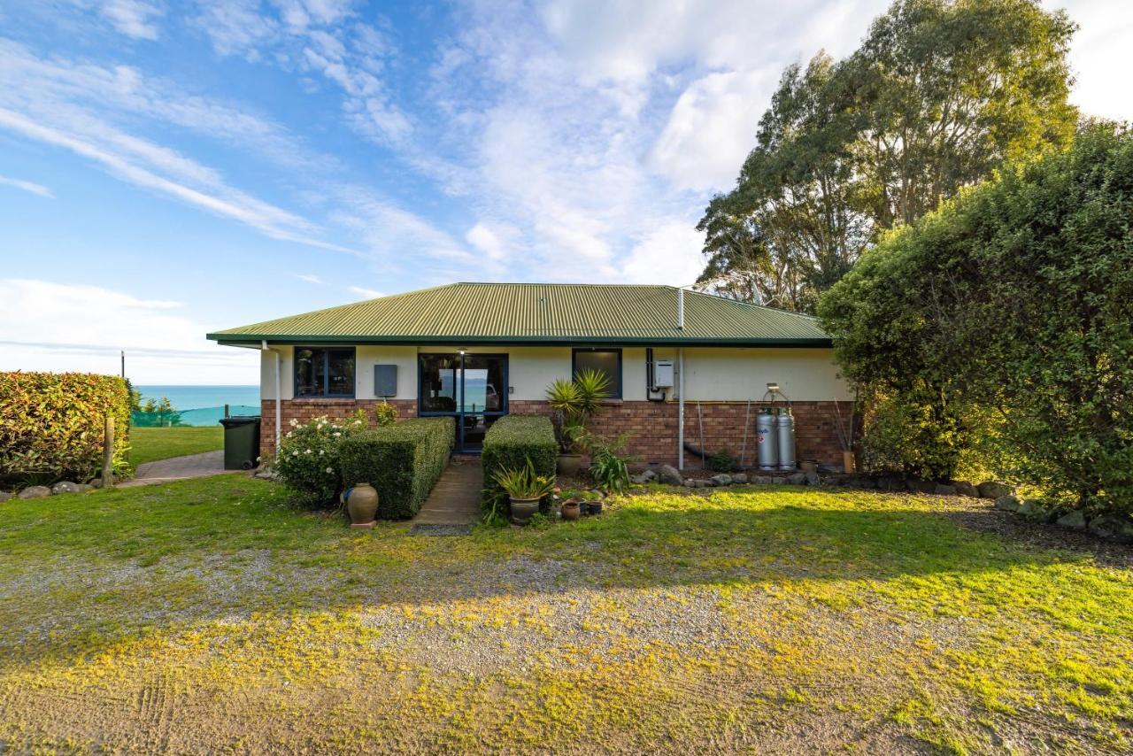 Villa Ocean & Mountain Views - Kaikoura Exterior foto