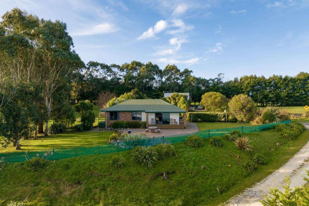 Villa Ocean & Mountain Views - Kaikoura Exterior foto